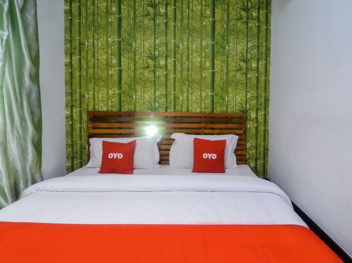 Oyo 1119 Memoire Express Hotel 古晋 外观 照片